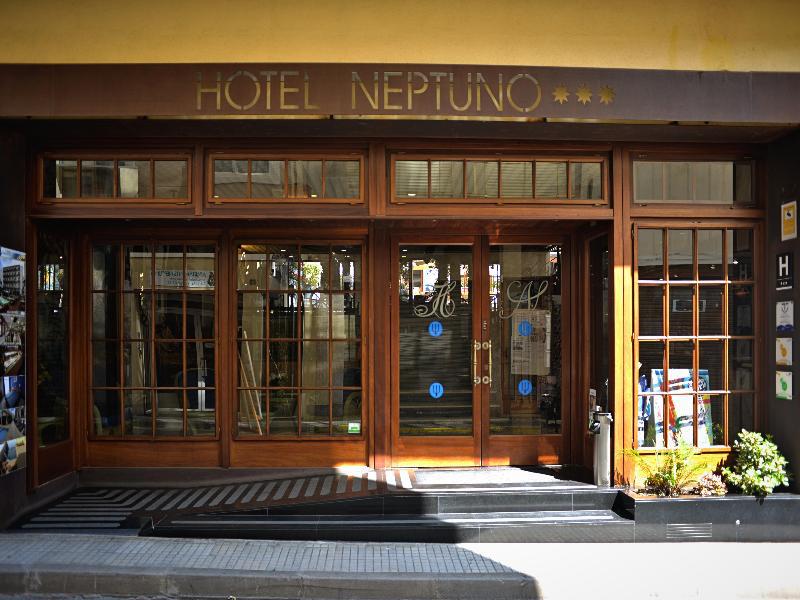 Neptuno Apartments 卡里拉 外观 照片